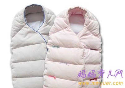 解决宝宝爱踢被子的8个小策略 妈妈都说有效