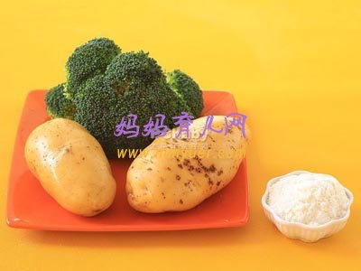 6-8个月宝宝食谱&mdash;&mdash;花菜奶香土豆泥