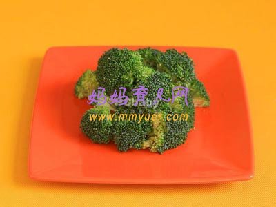 6-8个月宝宝食谱&mdash;&mdash;花菜奶香土豆泥