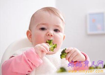 宝宝辅食是自制的好还是买现成的好?