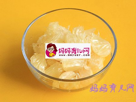 一岁宝宝食谱 新鲜柚子汁的做法步骤(附图)