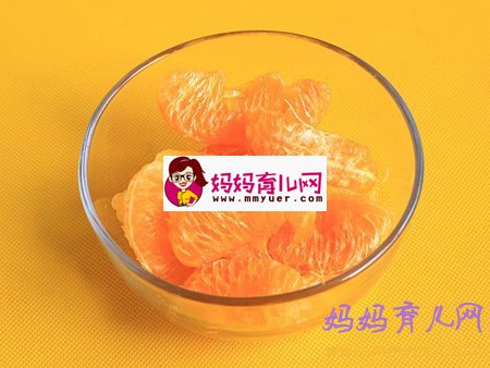 一岁宝宝食谱 新鲜柚子汁的做法步骤(附图)