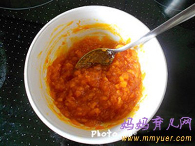 1-3岁宝宝食谱——美味南瓜饼的做法步骤(附图)