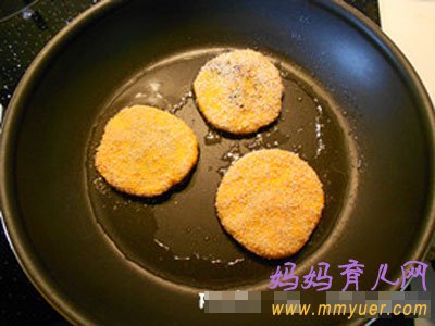 1-3岁宝宝食谱——美味南瓜饼的做法步骤(附图)