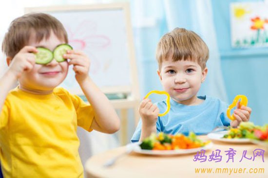 一岁宝宝饮食安排 菜鸟爹妈你知道该如何进行吗?