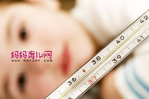 毛巾降温的正确方法,孩子发烧用冷毛巾还是热毛巾