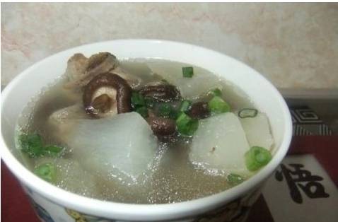 萝卜香菇汤